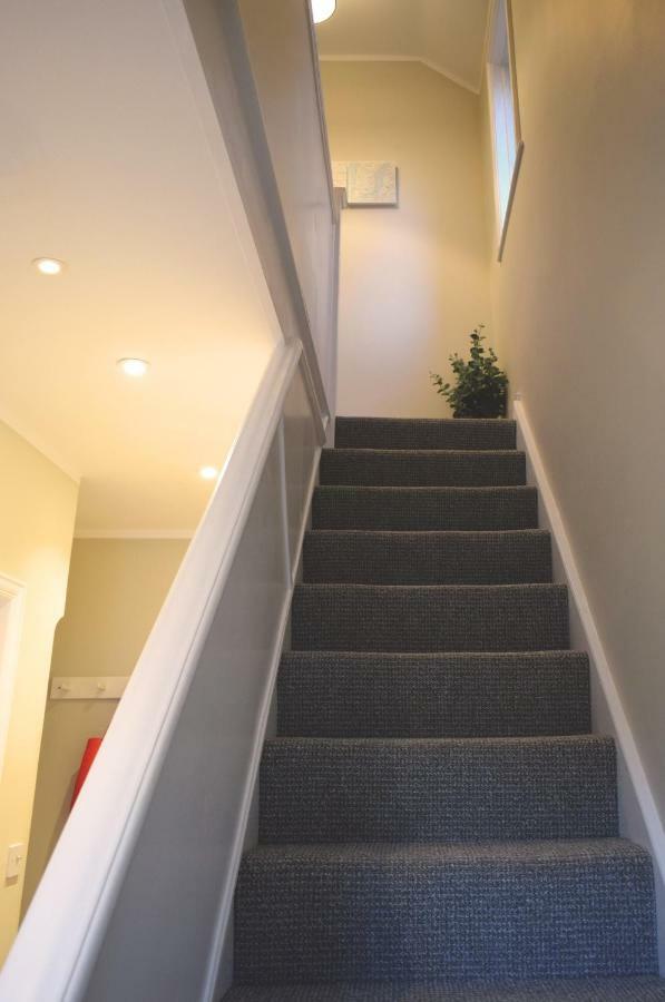 Charming Three Bed Home Near City Centre And Hospital Southampton Exterior foto